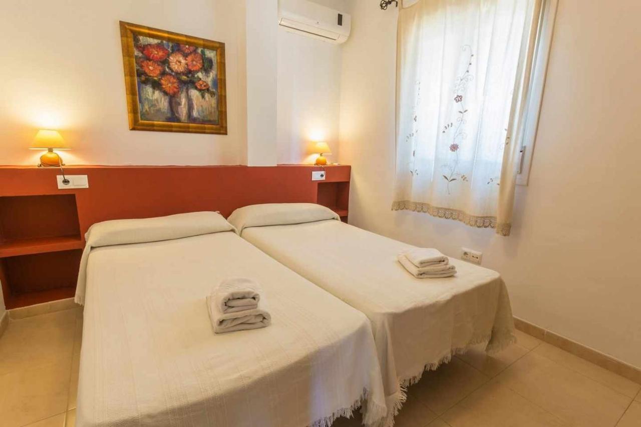 Apartamento 2 Dormitorios Con Vistas Al Mar Нерха Номер фото